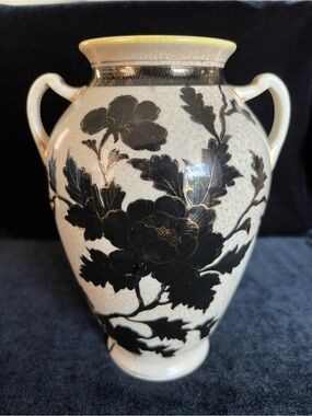 Antique NIPPON Amphora Vase Black Silhouette Gold Gild c 1890-1920
